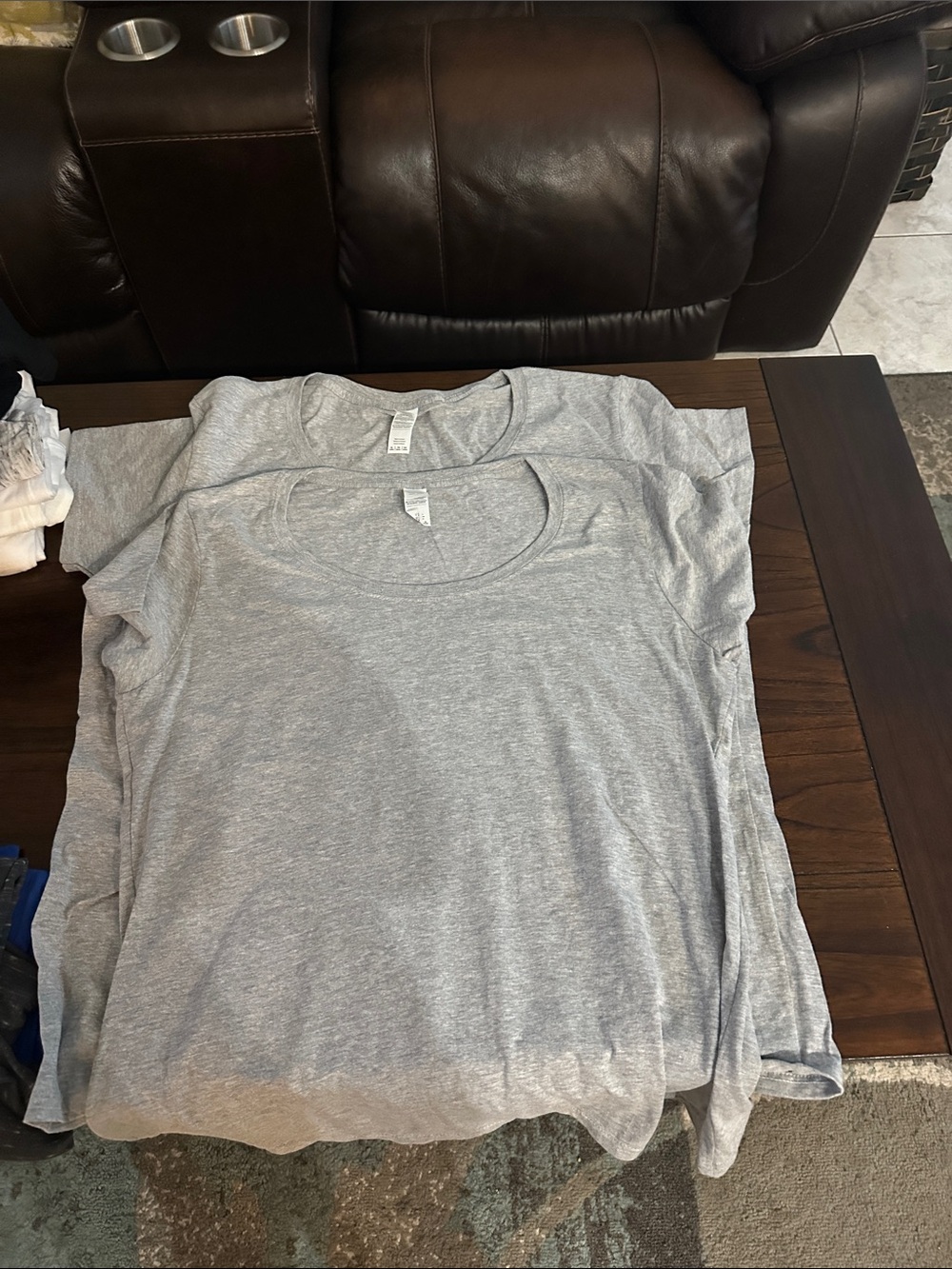 Gildan Light Gray Short Sleeve Crew Neck Tee